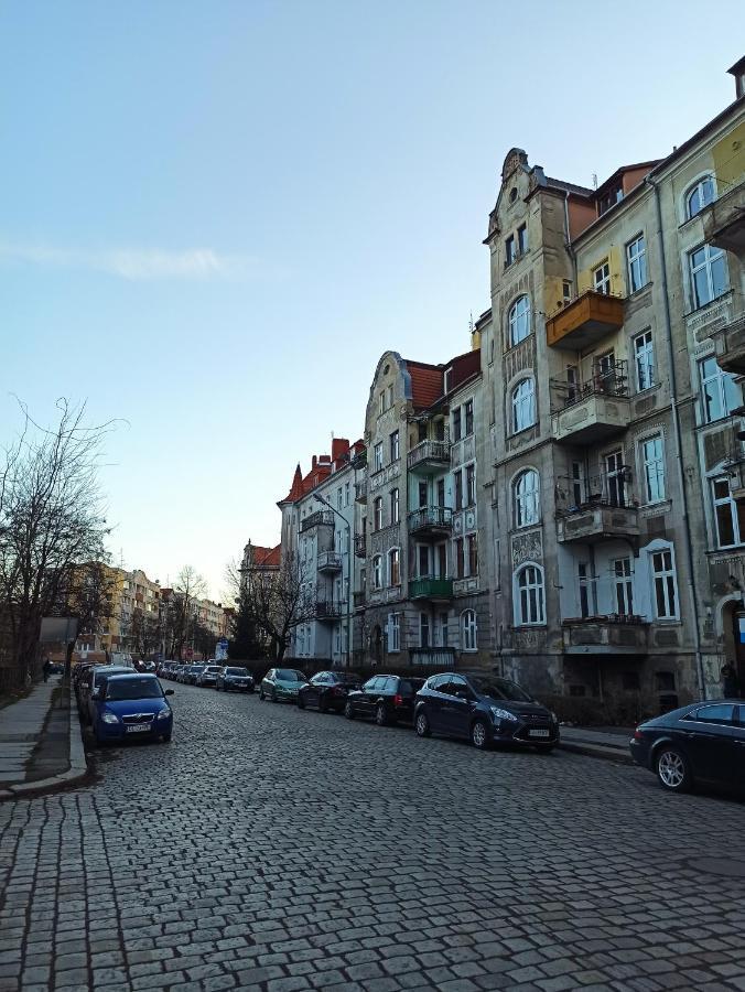 Apartament Rozeta Centrum 6Os Legnica Buitenkant foto