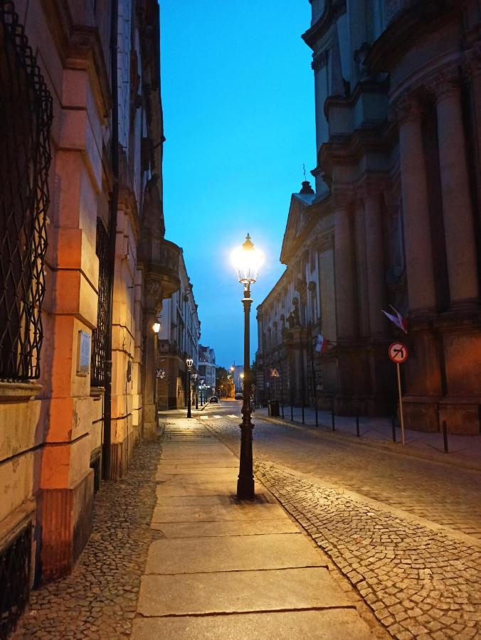 Apartament Rozeta Centrum 6Os Legnica Buitenkant foto