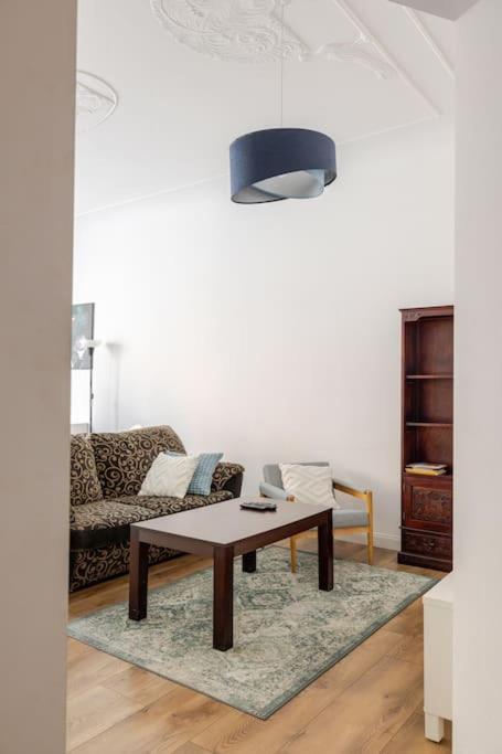 Apartament Rozeta Centrum 6Os Legnica Buitenkant foto