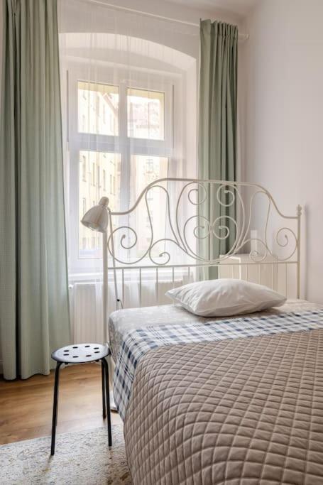 Apartament Rozeta Centrum 6Os Legnica Buitenkant foto