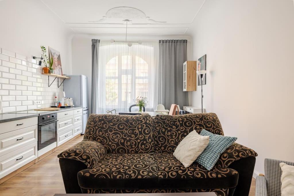 Apartament Rozeta Centrum 6Os Legnica Buitenkant foto